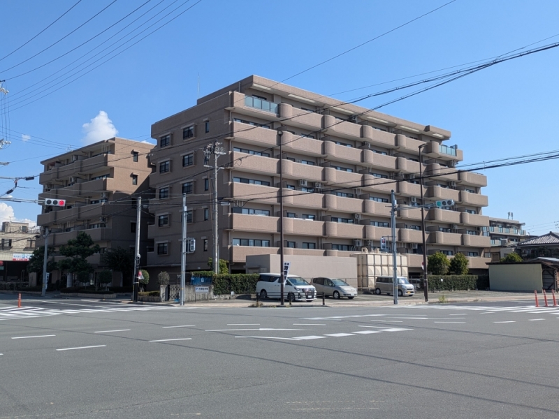 分譲賃貸【ロイヤルヴィーゼ南新在家】